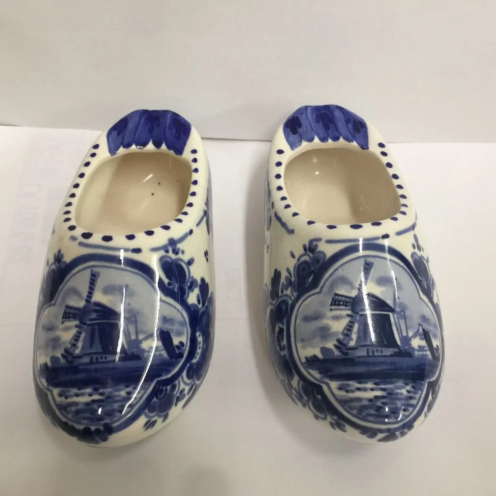 Clogs - Picture 1 of 16